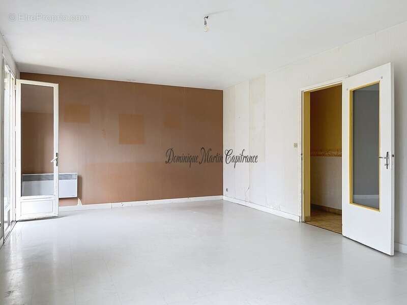 Maison à CHAHAIGNES