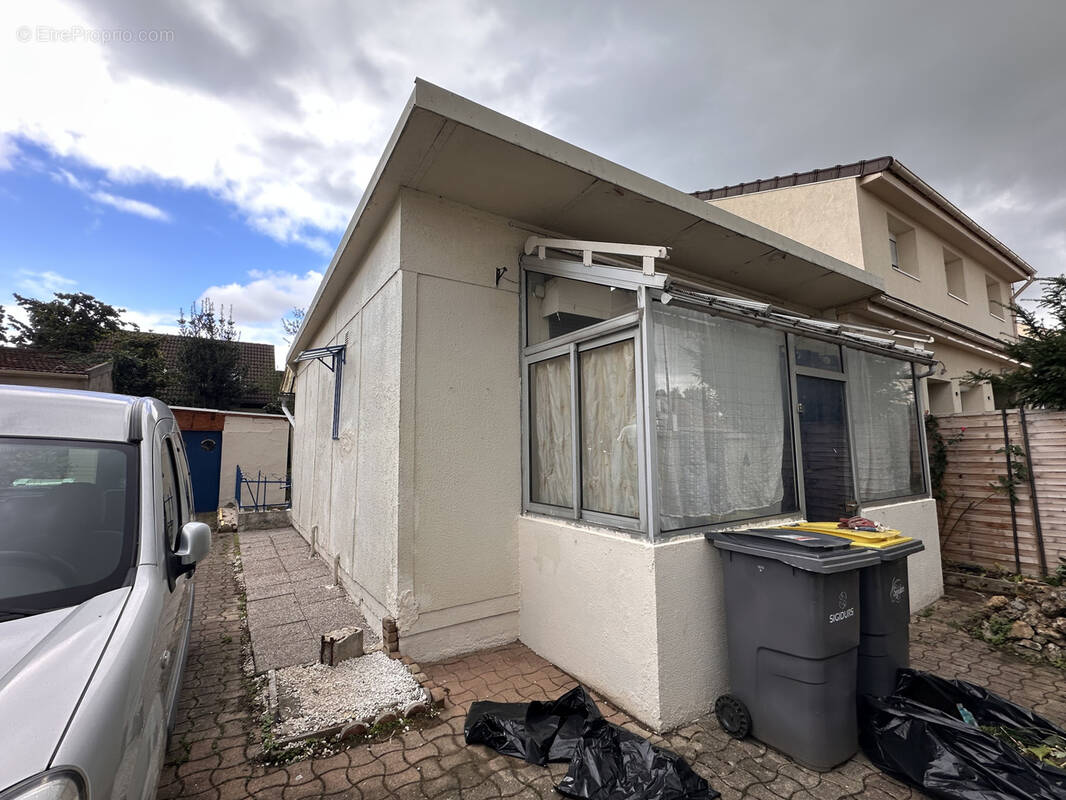 Maison à GARGES-LES-GONESSE