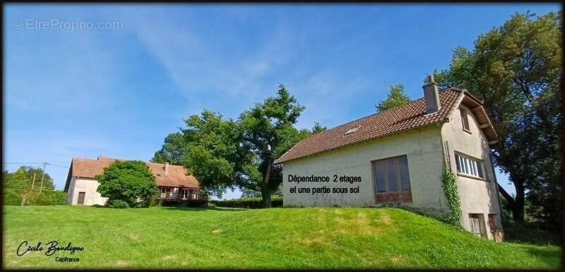 Maison à LEMBEYE