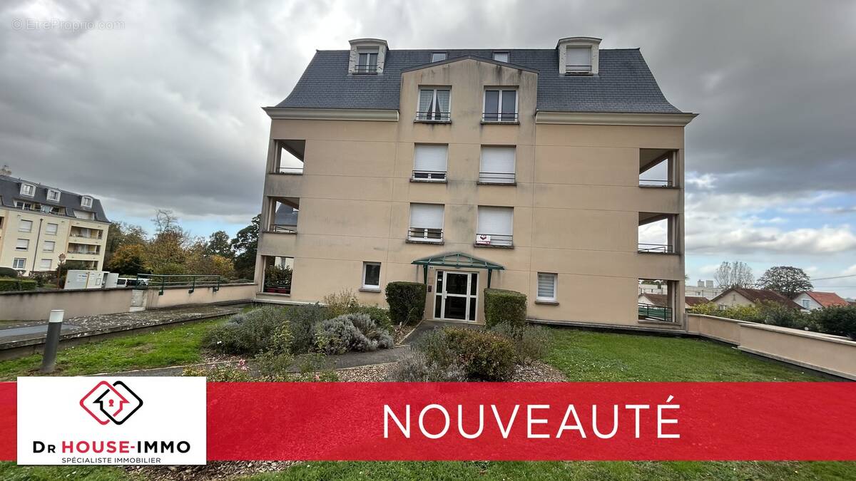 Appartement à DAMMARIE-LES-LYS