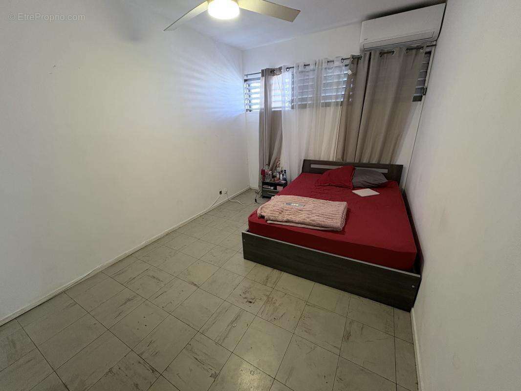 Appartement 55 m² à Les Abymes  - photo 10