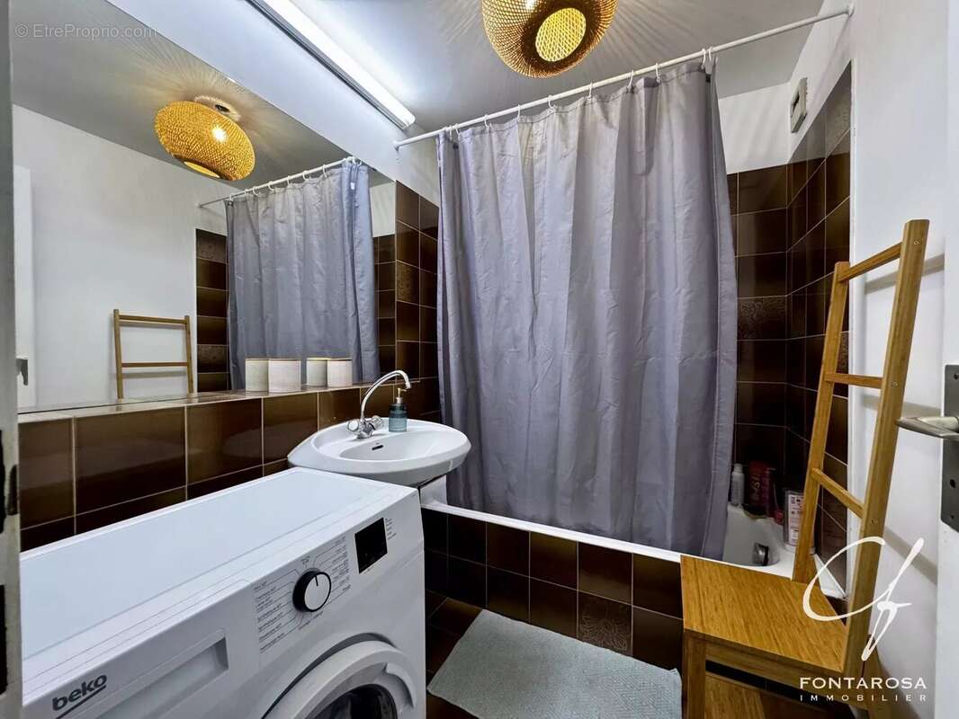 Appartement à FREJUS