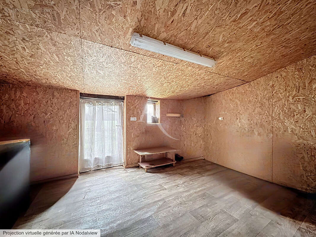 Maison à LE CELLIER