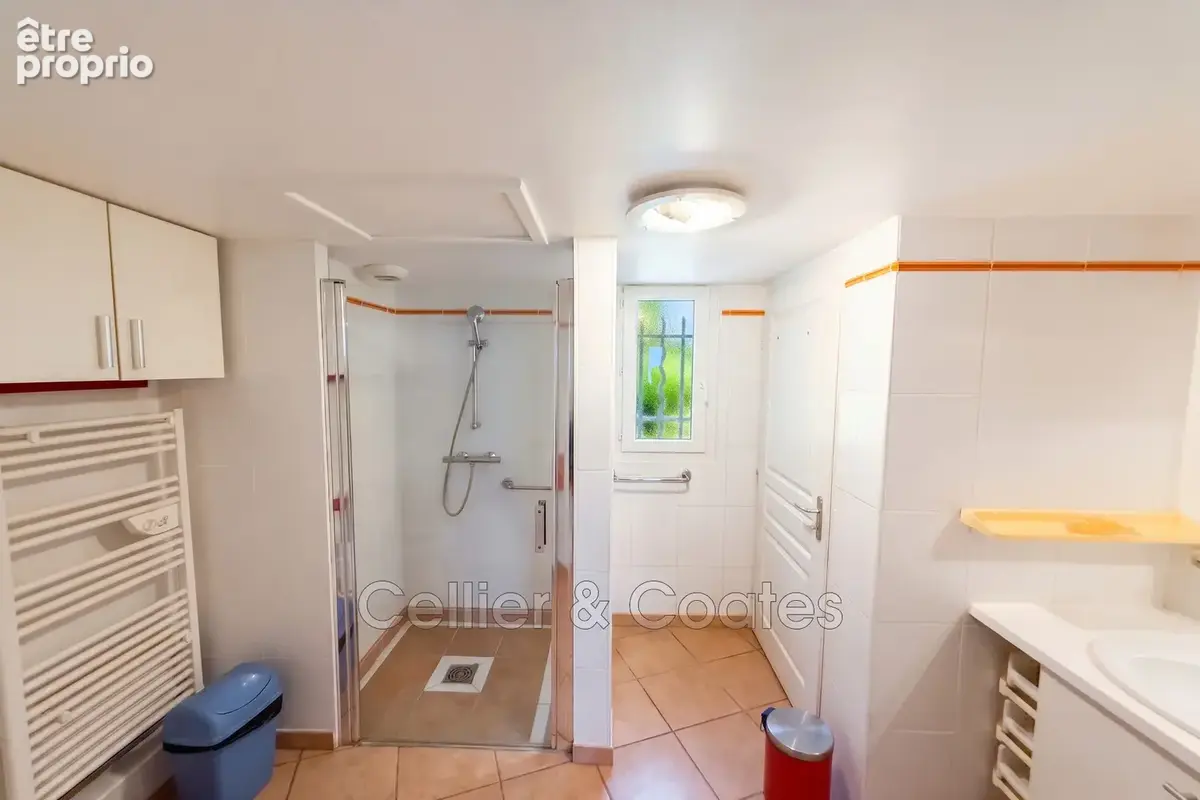 Appartement 63 m² à Bormes-Les-Mimosas  - photo 8