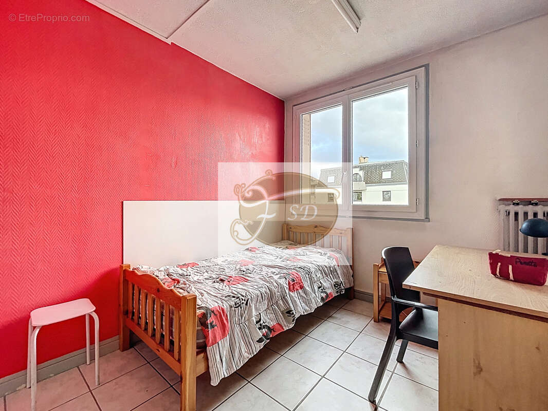 Appartement - 67,34 m2 - 4 pièces - photo 2