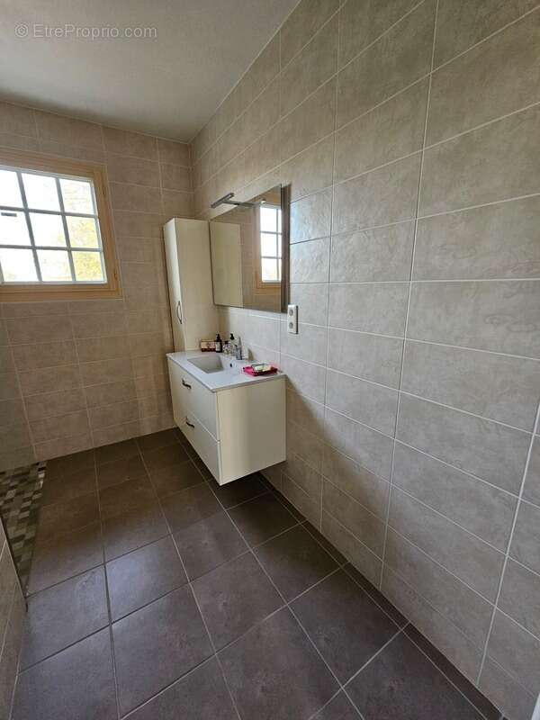 Maison à COSNE-COURS-SUR-LOIRE