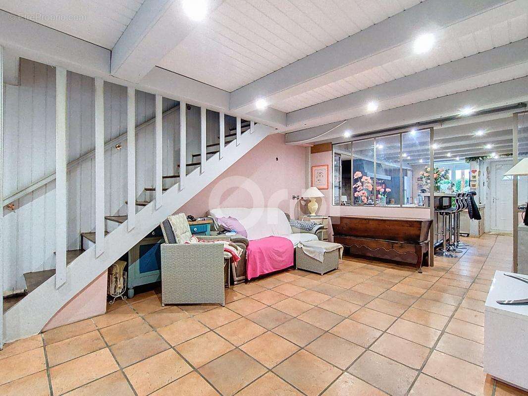 Maison à MENNOUVEAUX