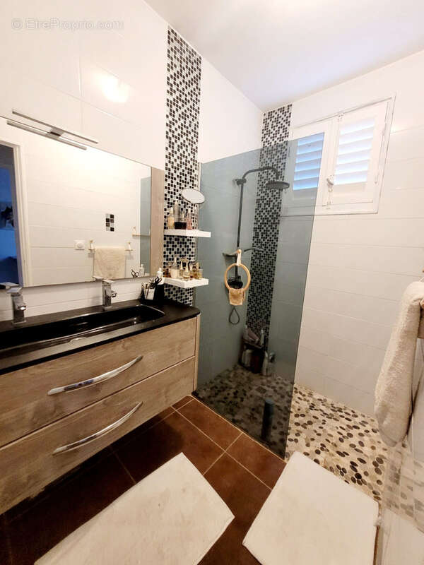 Maison à SAINTE-ANNE