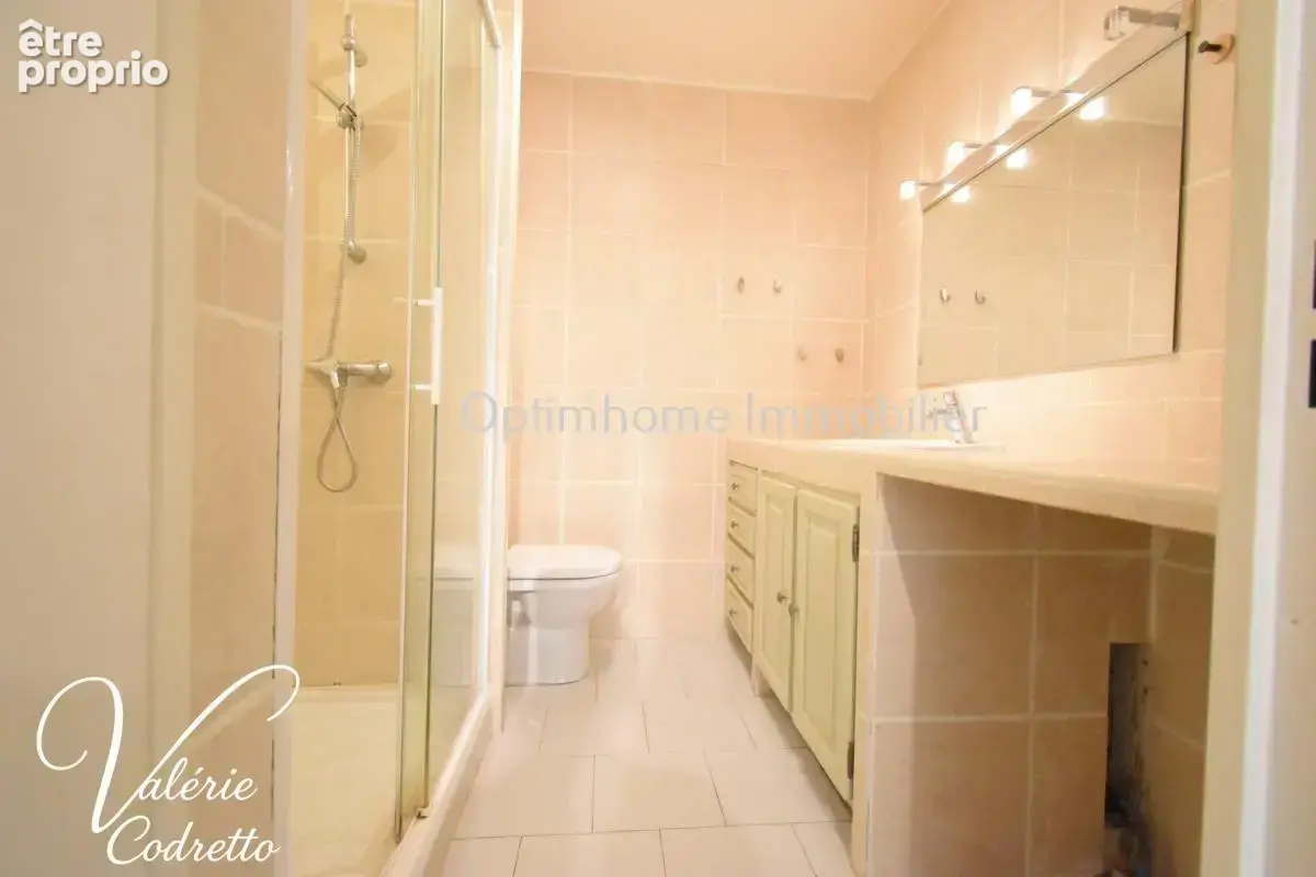 Hyères centre-ville – t2 de 49 m² avec terrasse – ascenseur 83400 - photo 11