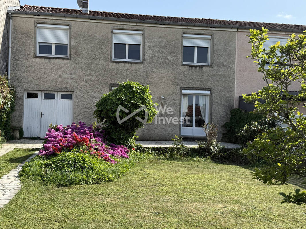 Maison à AUSSILLON