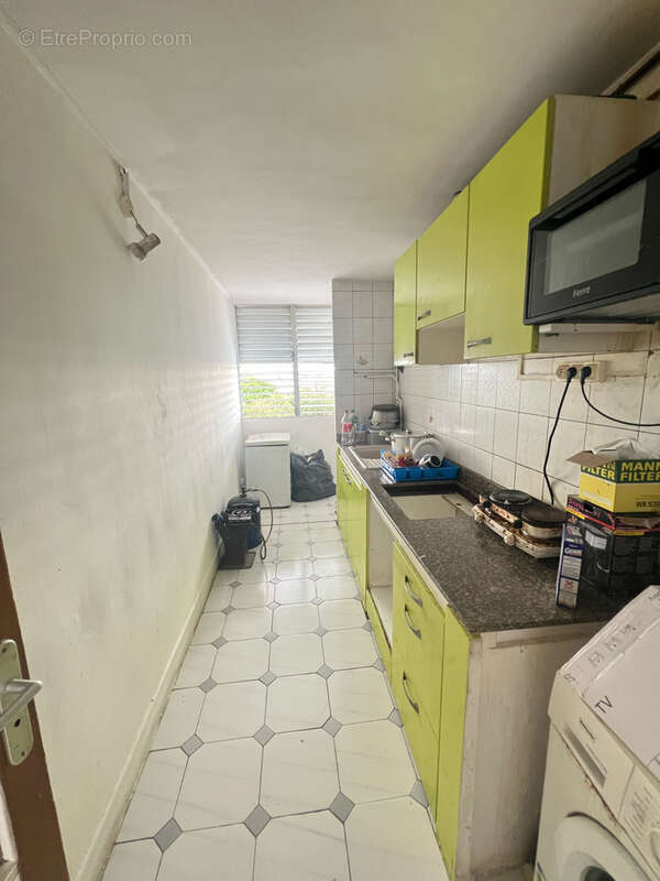 Appartement à LES ABYMES