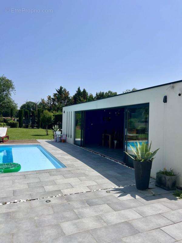 Maison à SAINT-JORY