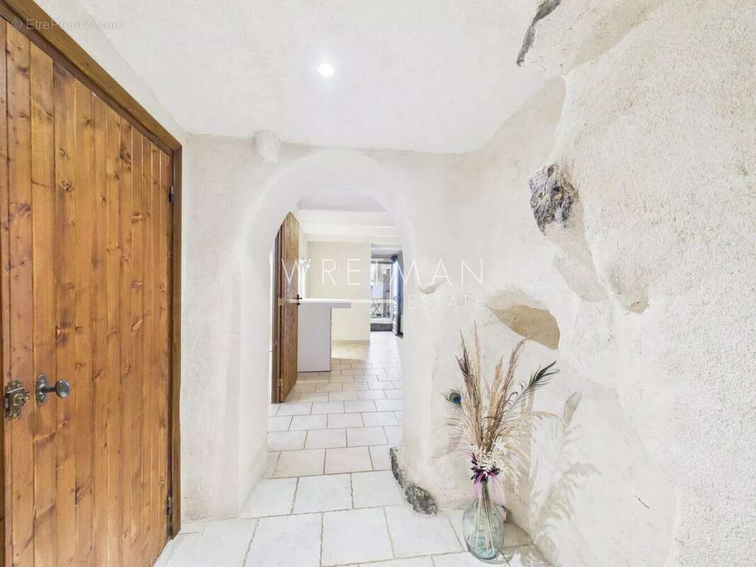 Duplex 4 pièces de caractère avec extérieur au cœur du village historique de Sospel - Sospel - photo 11