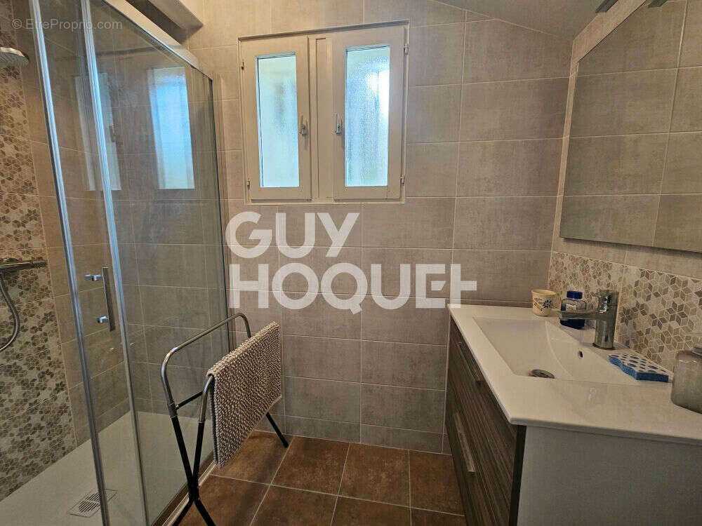 Maison à VILLENEUVE-DE-MARSAN