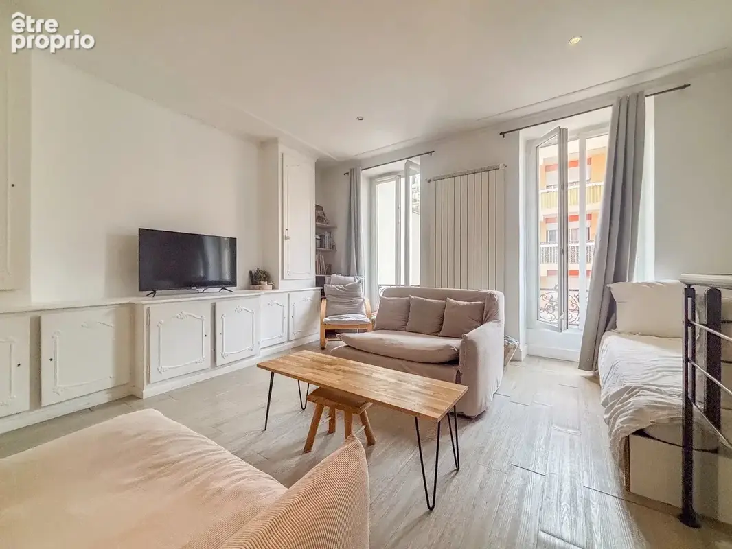 BAS MONT BORON - Appartement-Villa 6 pièces - photo 7
