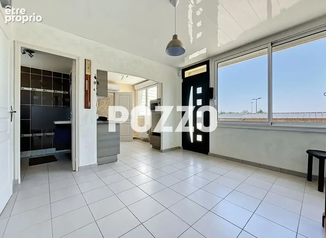A vendre. conde sur vire.  maison avec 3 chb et jardin. - photo 3