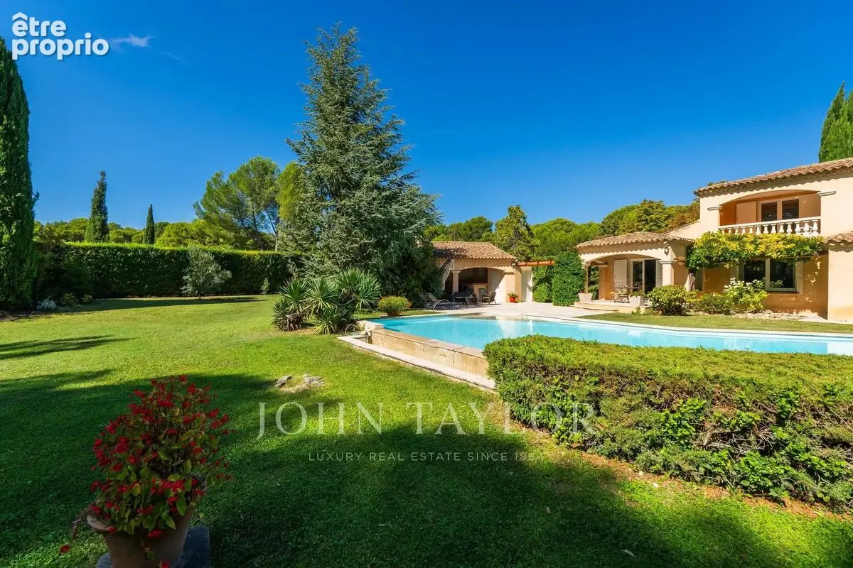 Maison familiale 200 m² avec piscine – terrain 4 000 m² et potentiel foncier - photo 12