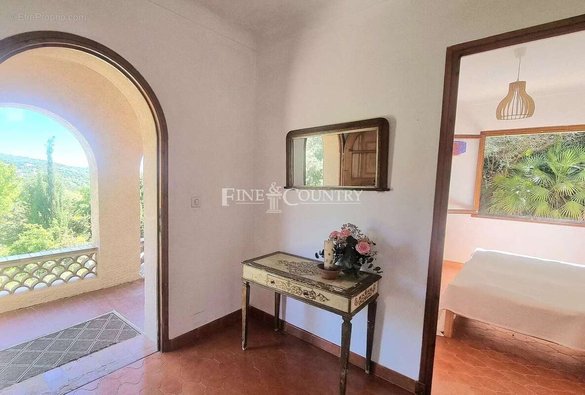 Maison à MONTAUROUX