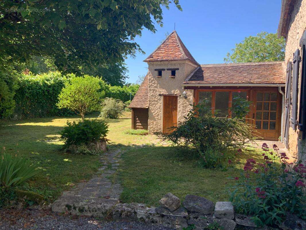 Maison à SALINS