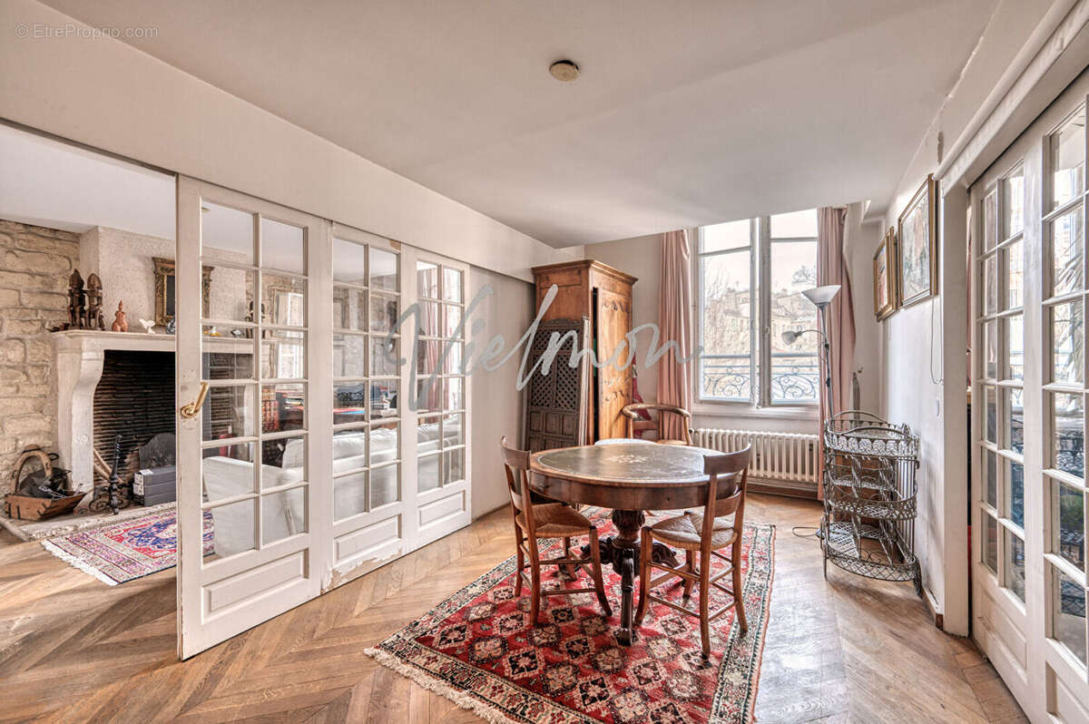 Appartement à SAINT-GERMAIN-EN-LAYE