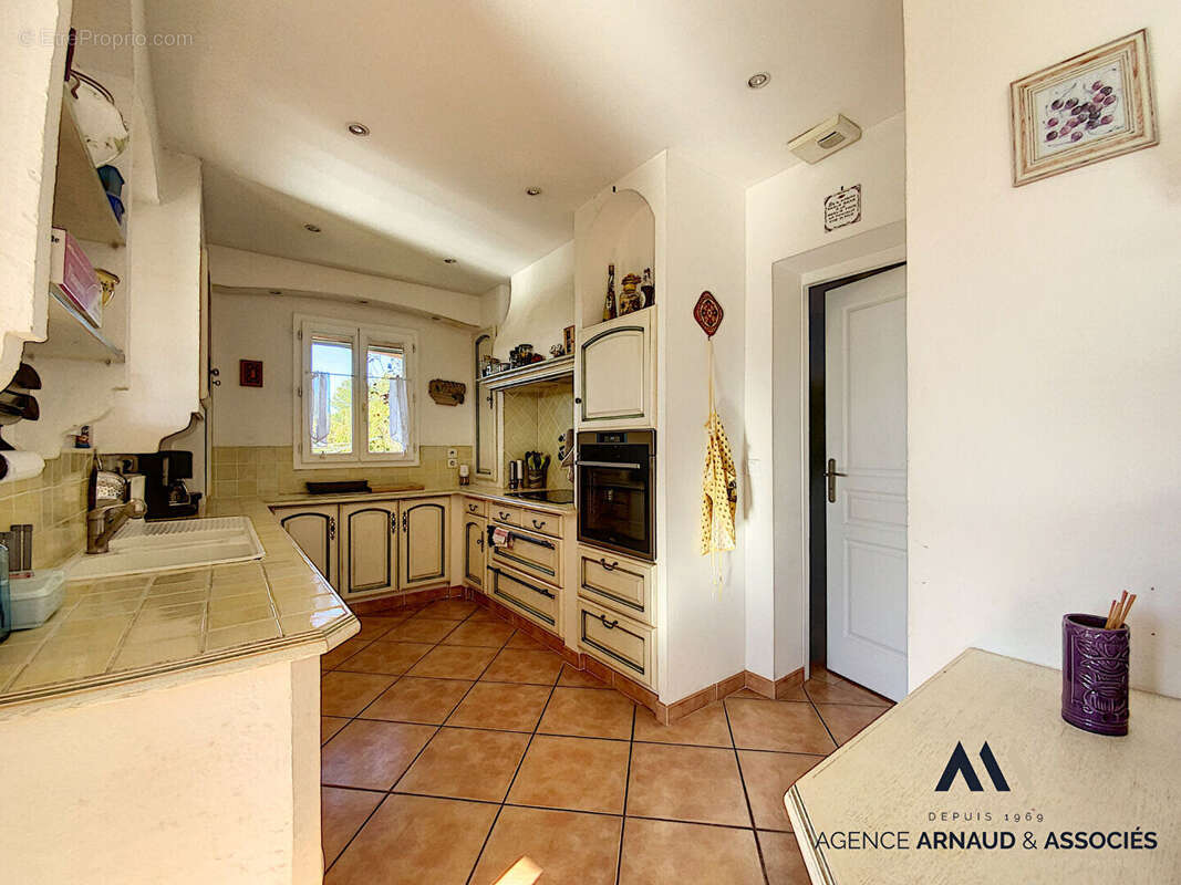 Villa T4 - 137m² avec un garage double de 41m² - photo 14
