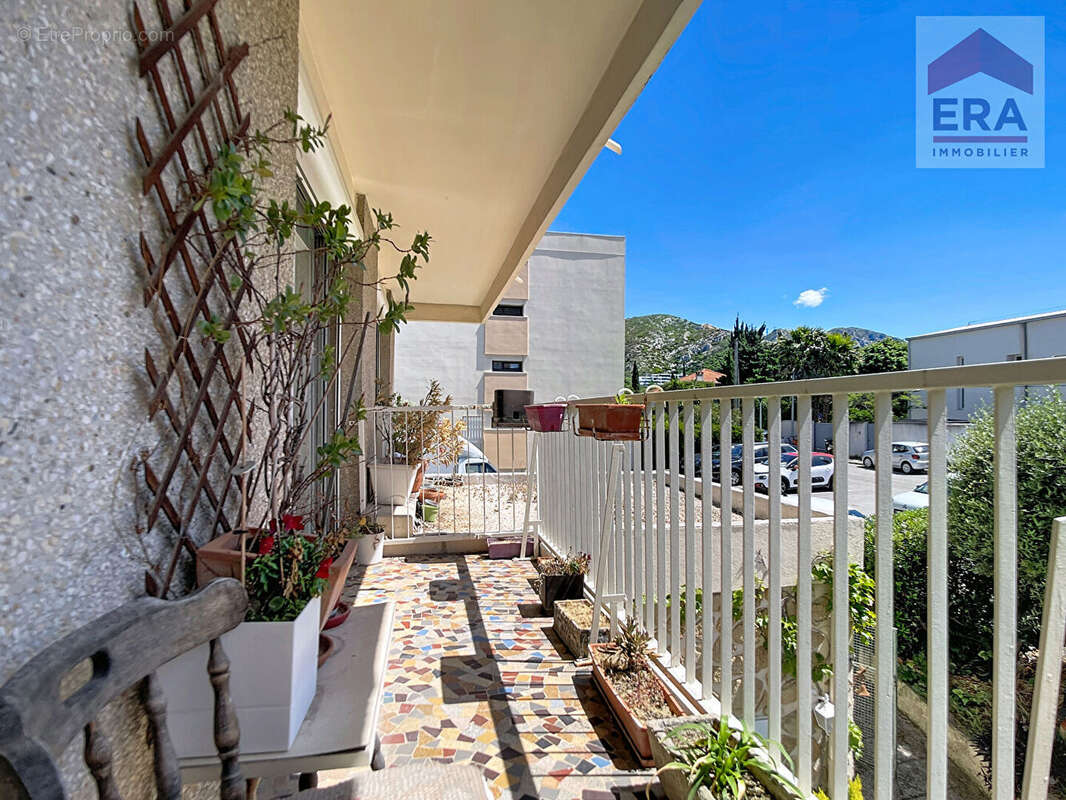 Appartement à MARSEILLE-9E