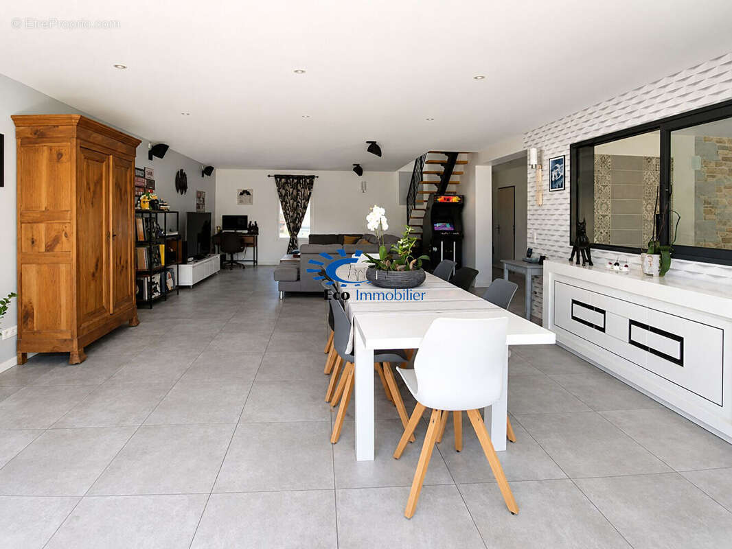 Exclusivite perigny 235 m² jardin - photo 9