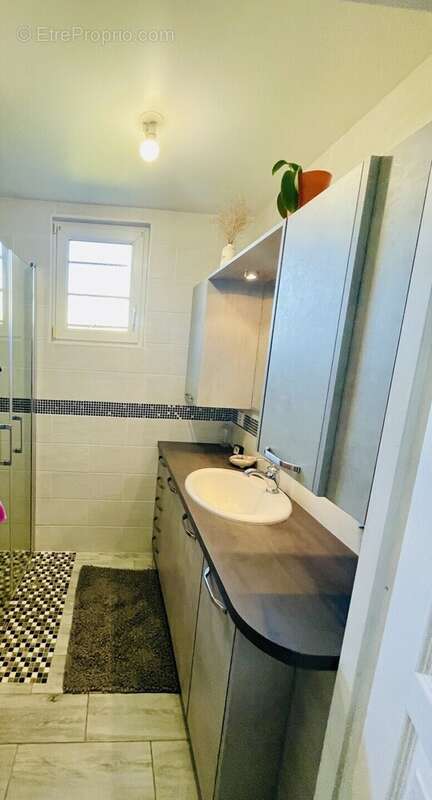 Maison à SAINTE-GENEVIEVE