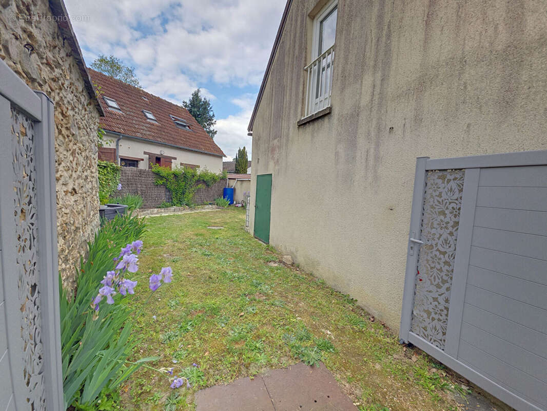 Maison à RAMBOUILLET