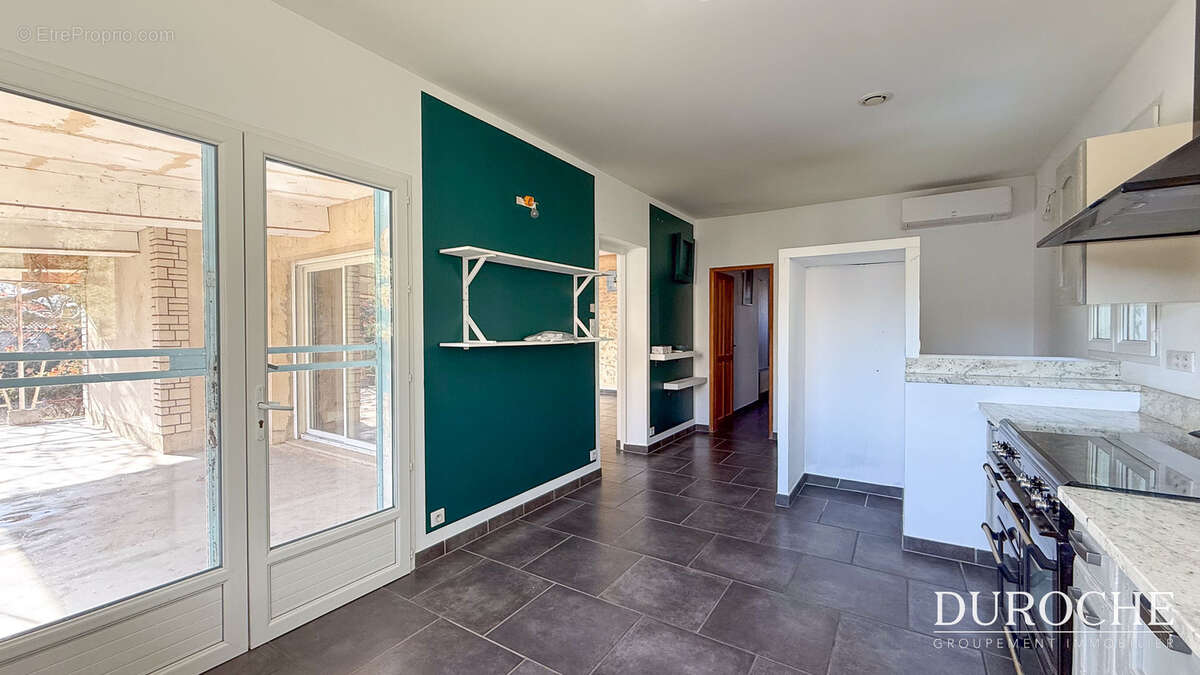 Maison à CADEROUSSE