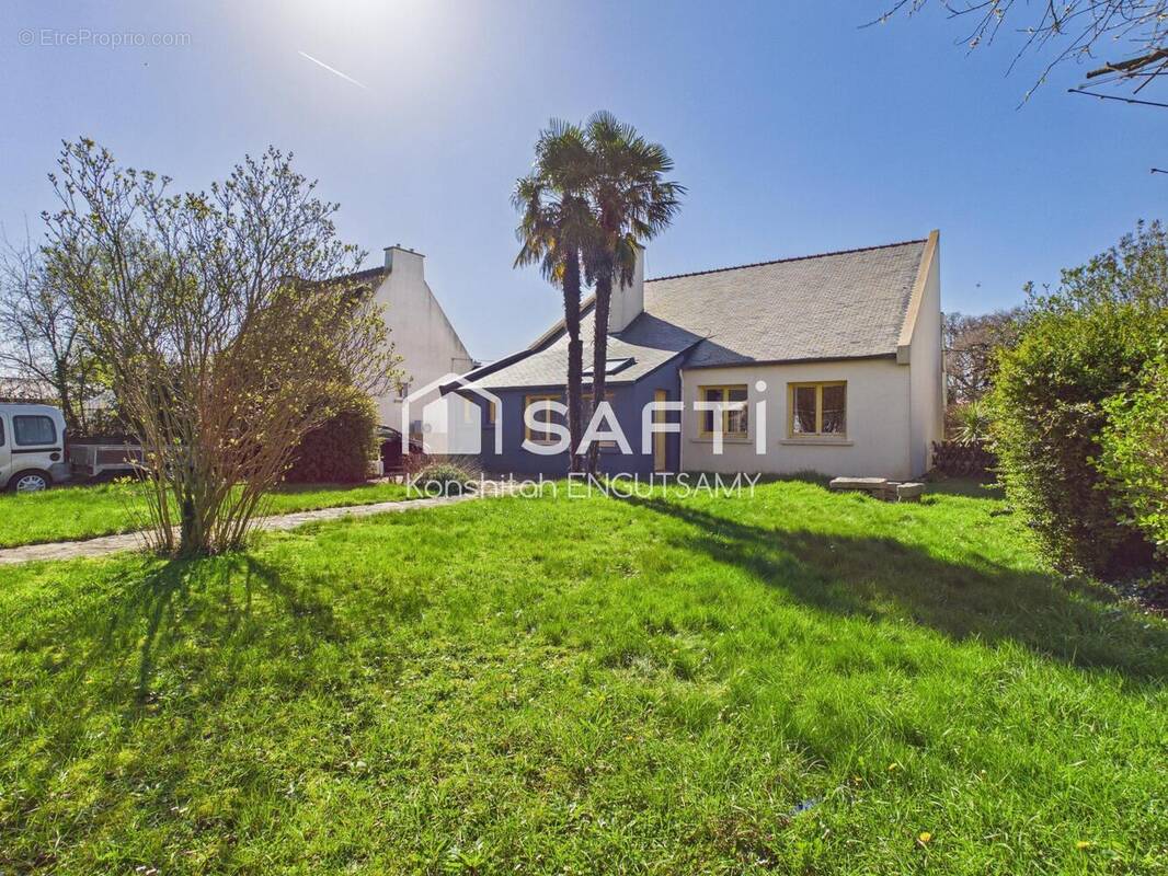 Photo 1 - Maison à PLOUIGNEAU