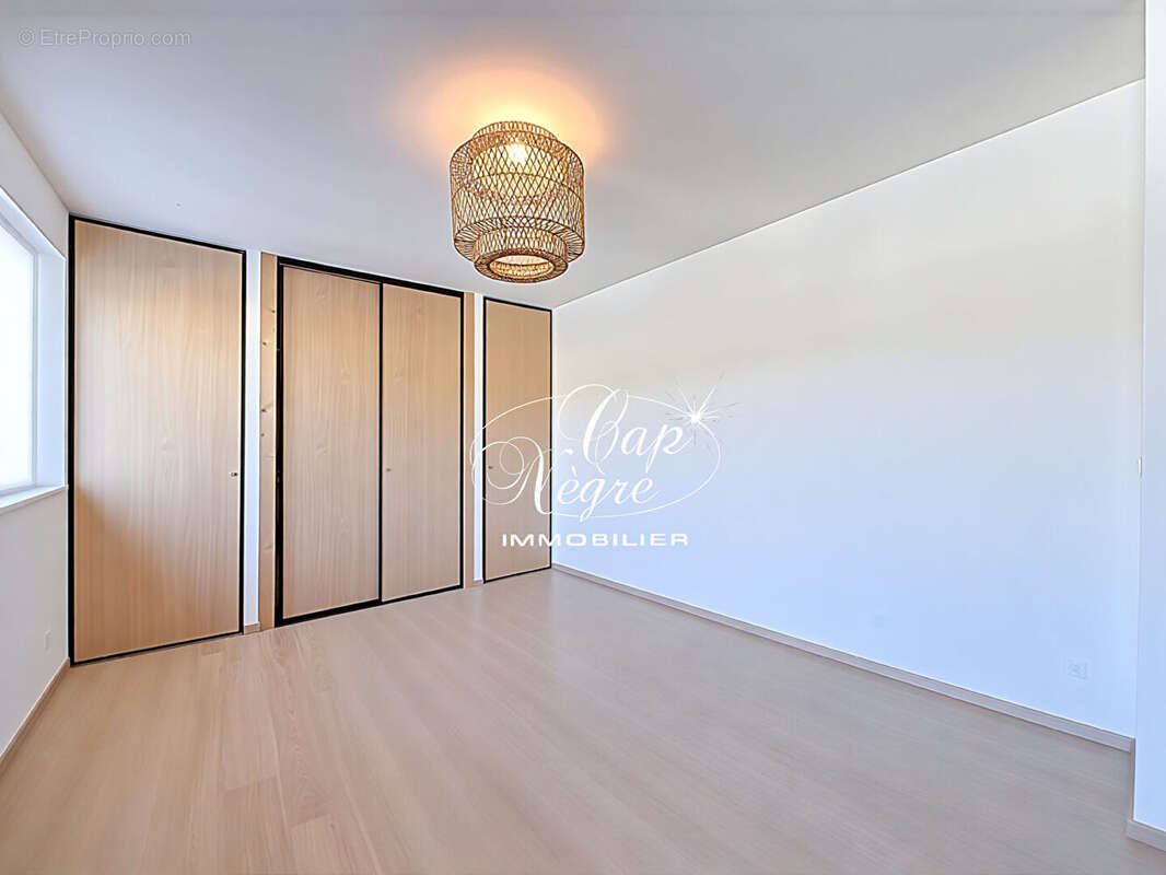 Appartement t3 clé en main avec parking à vendre à l'entrée de cogolin - golfe de saint tropez - photo 12