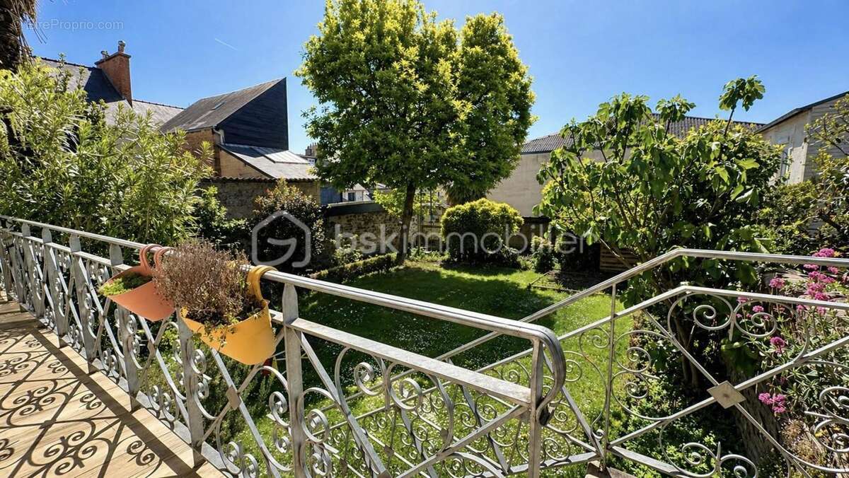 Maison de charme 8 Pièces 230 m² - photo 12