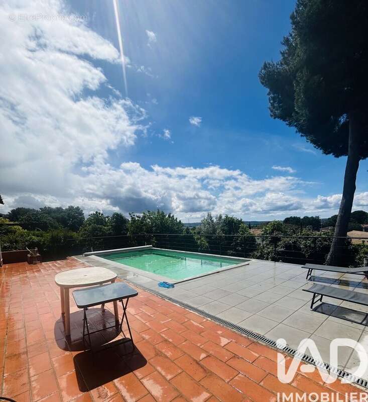 Photo 3 - Maison à SALON-DE-PROVENCE