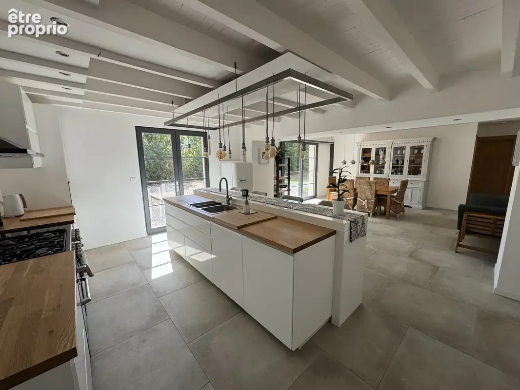 Maison 7 pièces 186 m² à vendre à Barbezieux-Saint-Hilaire (16300) - photo 6