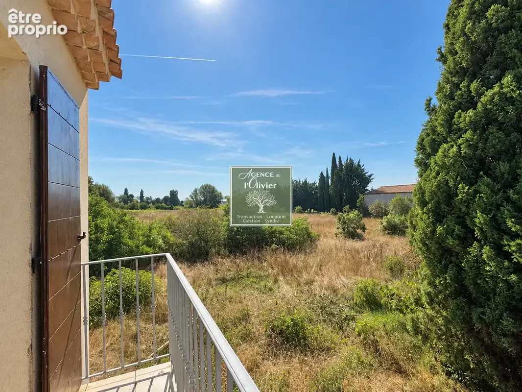 Moulès   Maison au cœur de la campagne arlésienne, entre charme et potentiel - photo 4