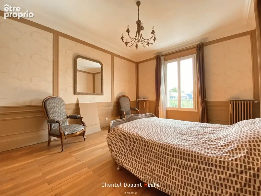 CHARTRES MAUNOURY - Propriété début XXème sur parc arboré de plus de 2300m2. - photo 14