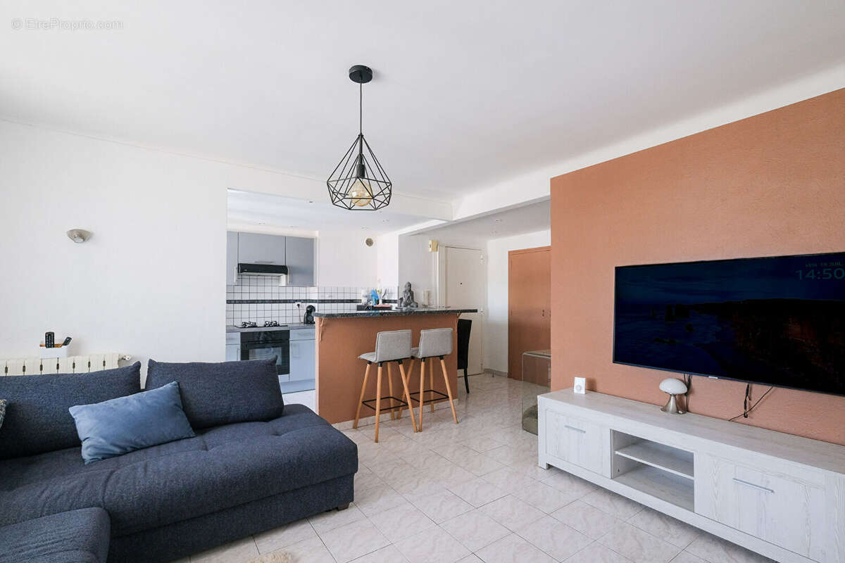 Appartement Marseille 3 pièces 65 m2 - photo 2