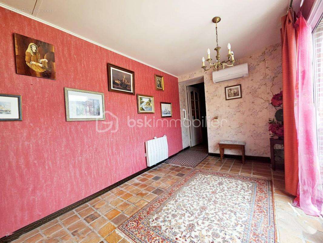 Maison à SAINT-GONDON