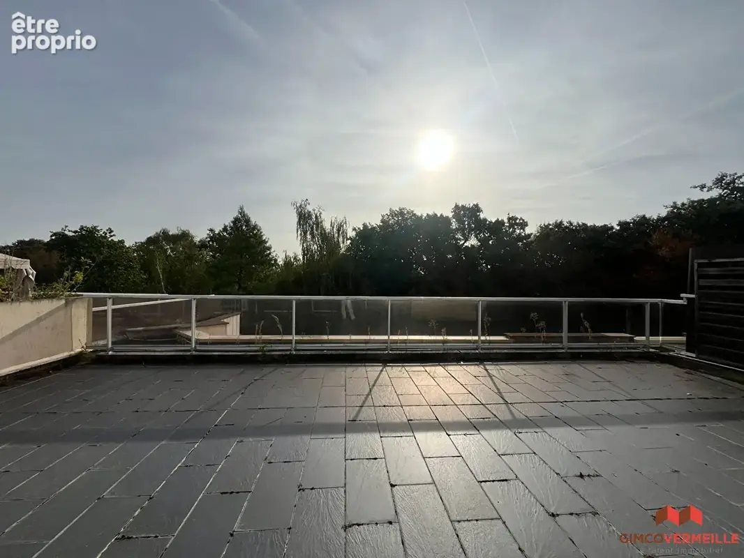 Appartement à BOUGIVAL