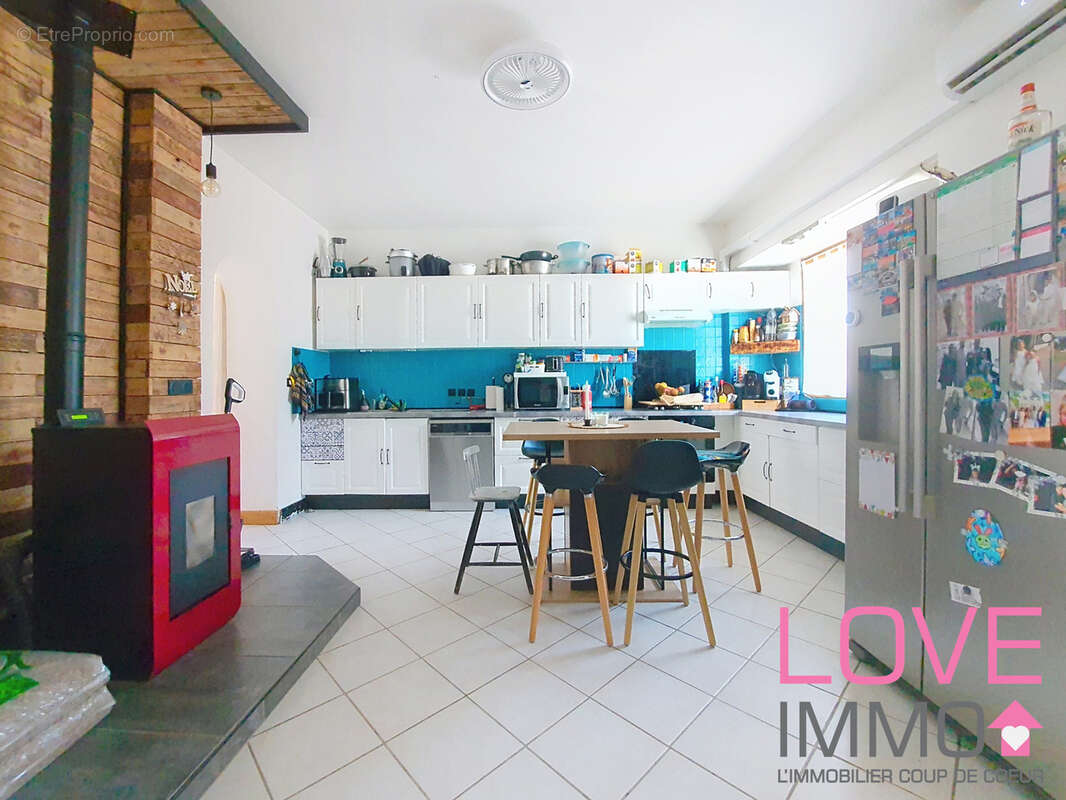 Maison à LES ABRETS