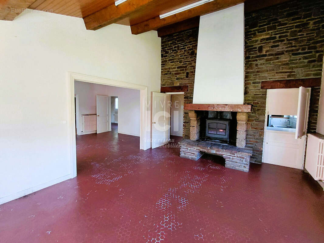 Maison à BASSE-GOULAINE