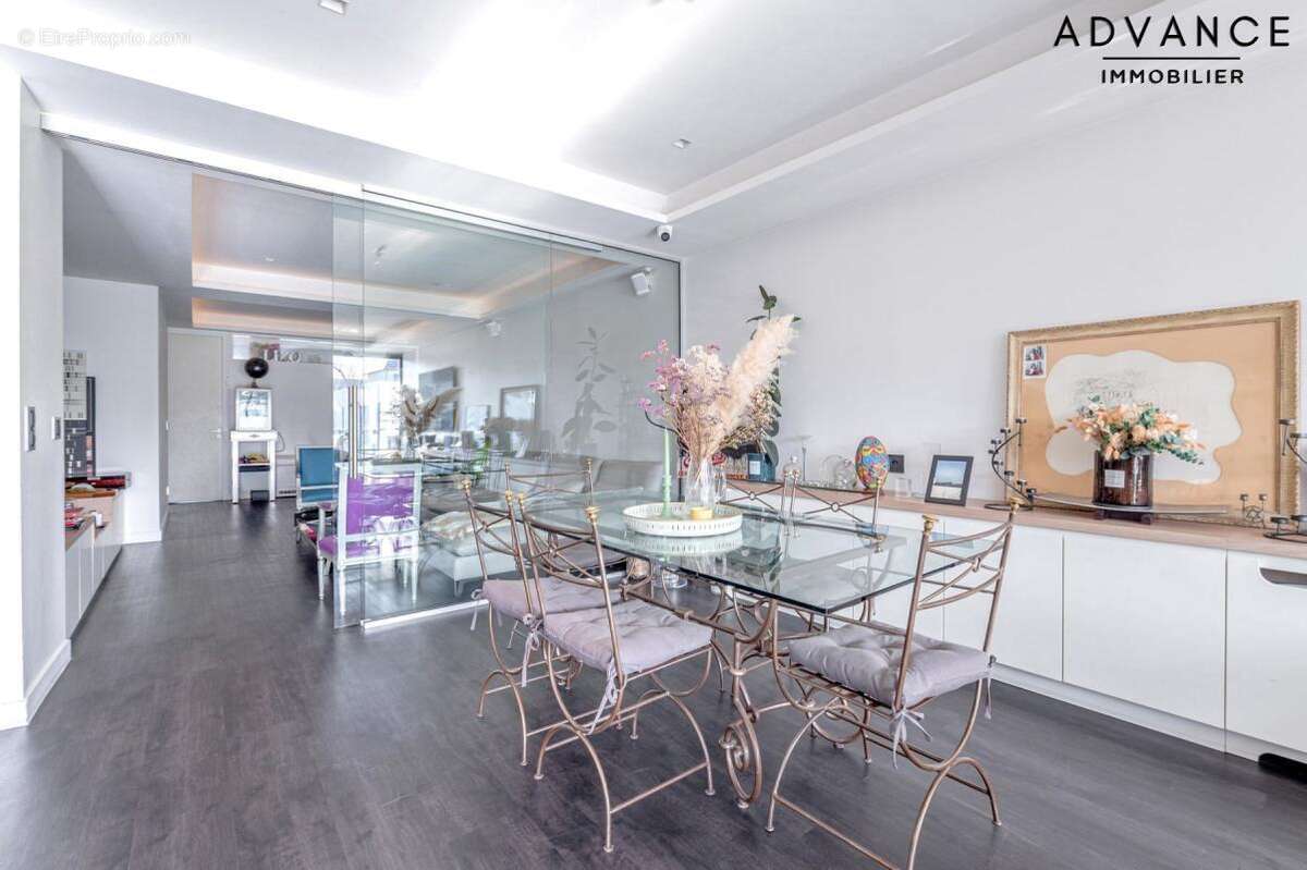 Appartement à NANTERRE