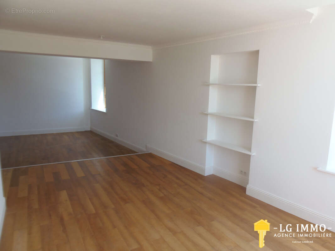 Appartement à MORTAGNE-SUR-GIRONDE