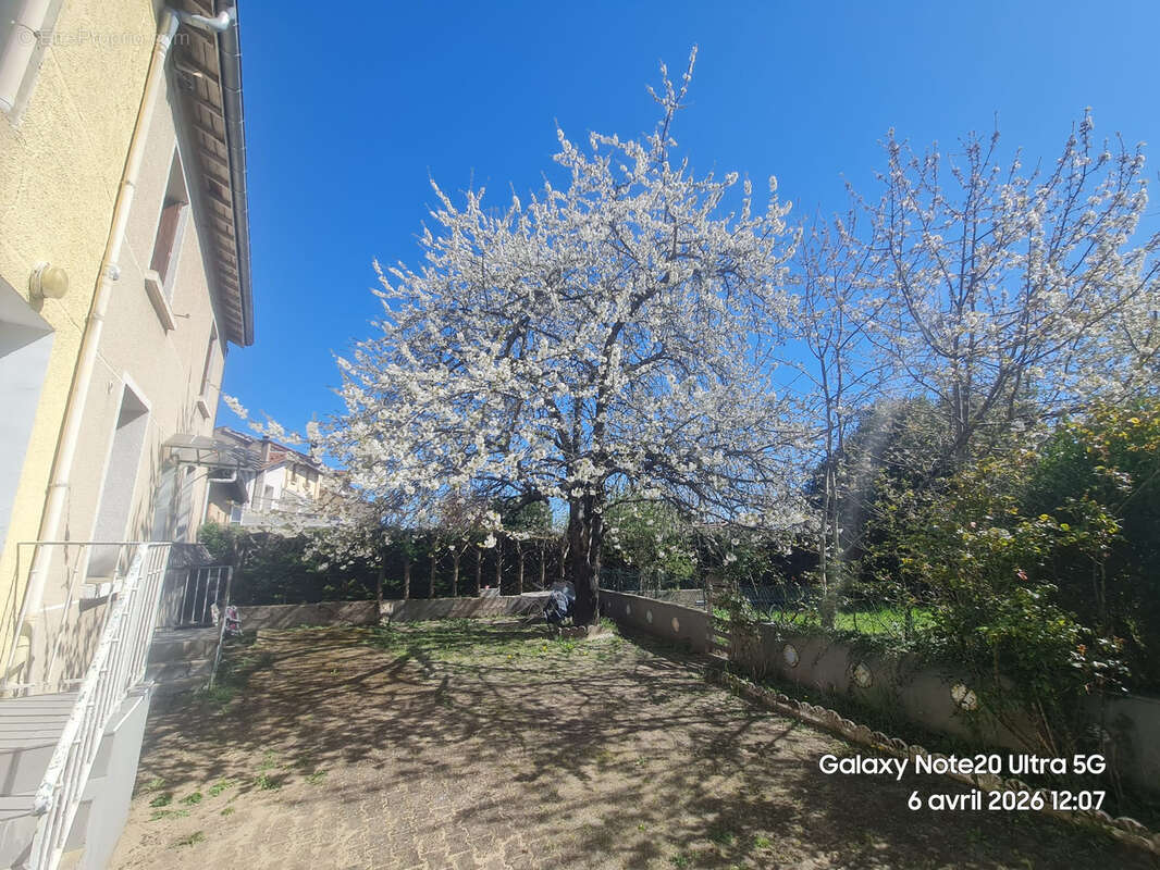 Maison à SAINT-ETIENNE