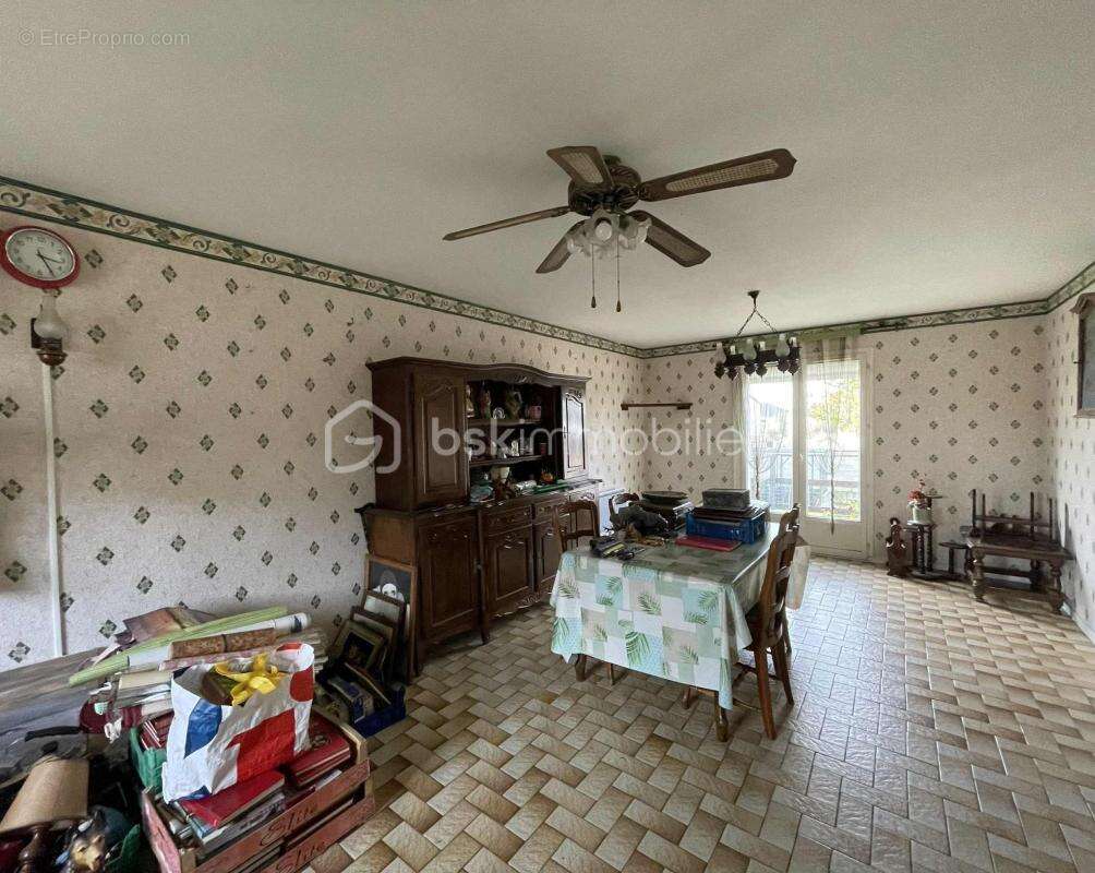 Maison 5 pièces - 88 m² - Villiers-en-Lieu - photo 4
