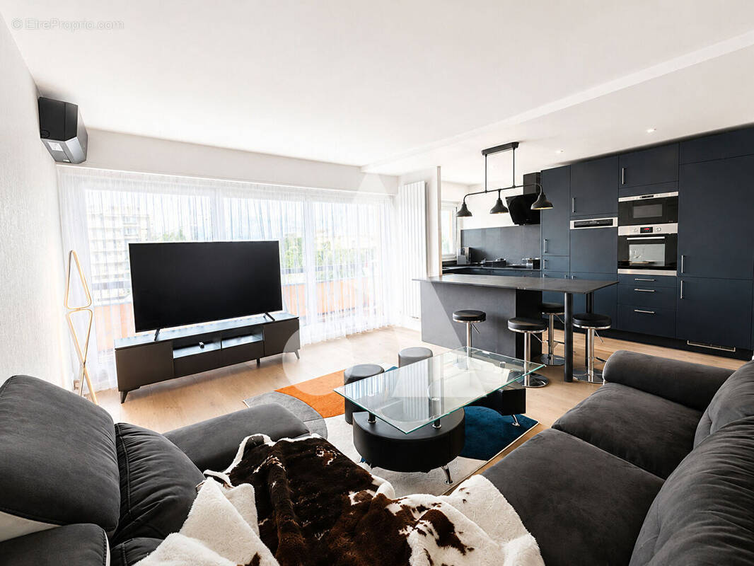 Appartement à CLICHY