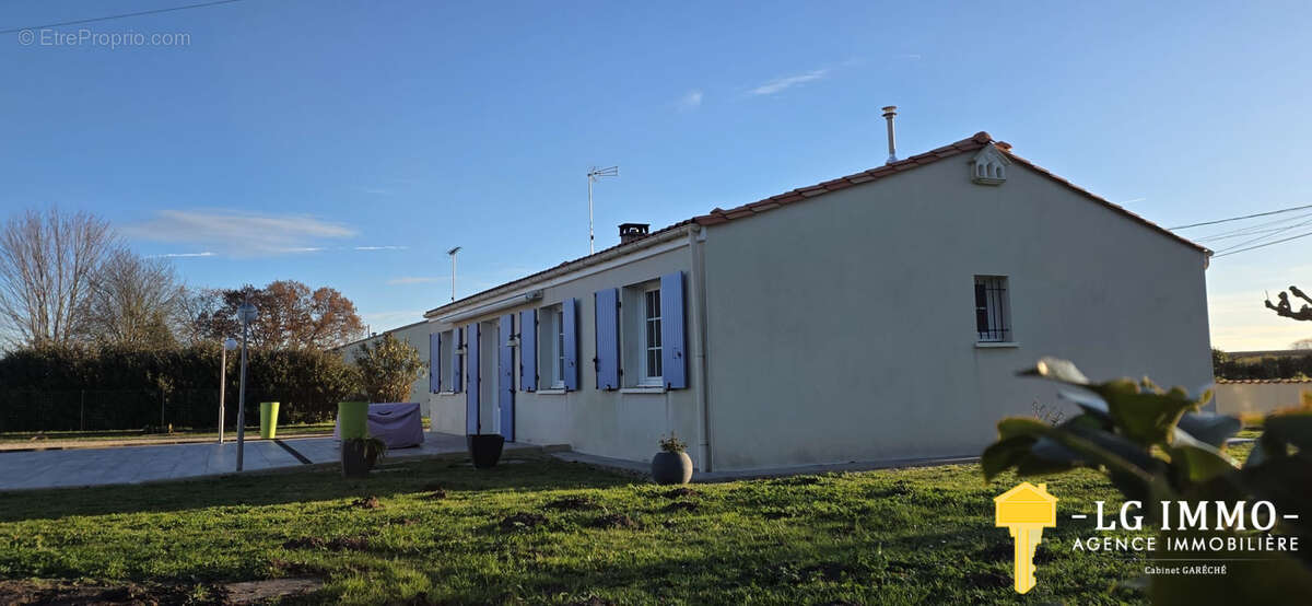Maison à SAINT-FORT-SUR-GIRONDE