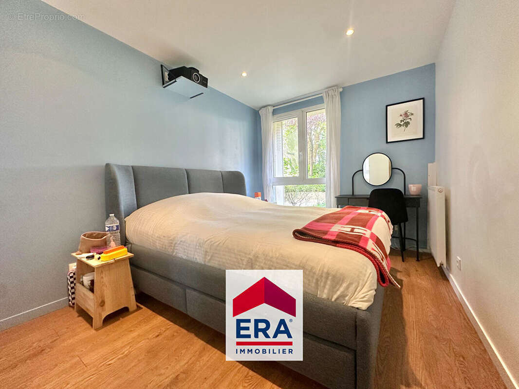 Appartement à SARTROUVILLE