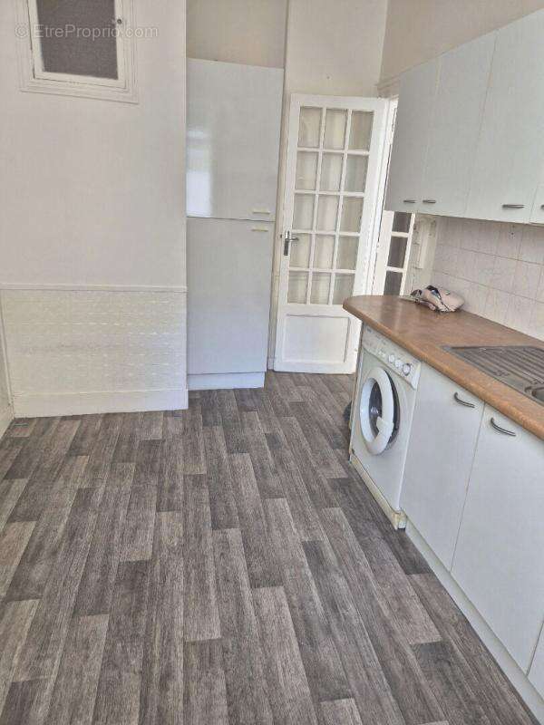 Appartement à ASNIERES-SUR-SEINE